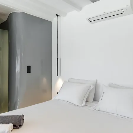 Fk Luxury - Orkos * Mikri Vigla