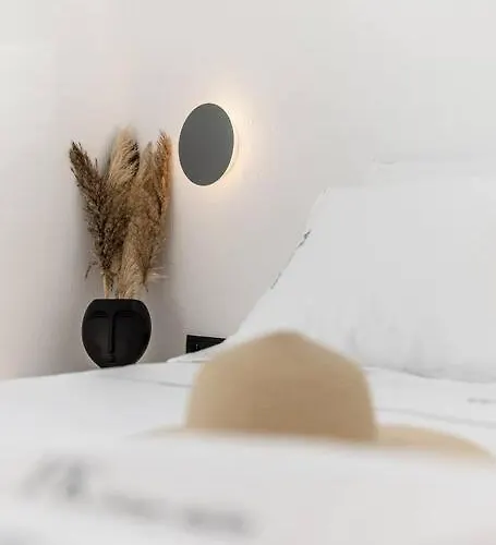 Fk Luxury - Orkos Mikri Vigla